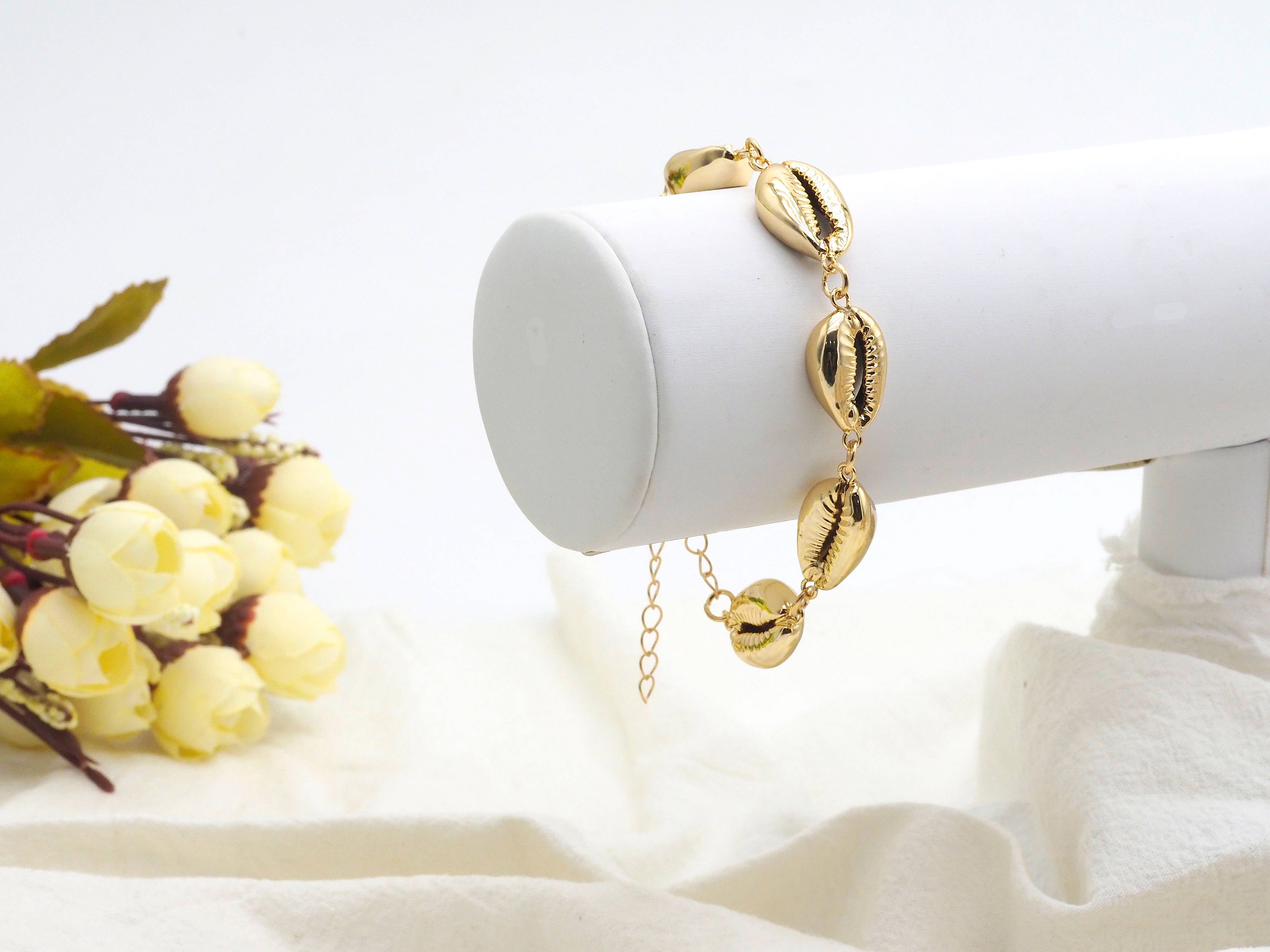 Gold Cowrie Shell bracelet